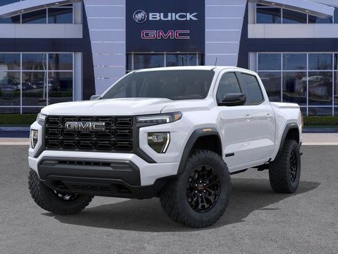 New 2026 GMC Canyon Elevation w/ LPO, Black Badging Package RWD image 6