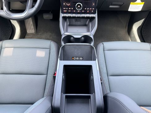 New 2026 GMC Terrain AT4 w/ Convenience Package III AWD/4WD image 18