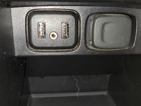 Used 2018 Buick Encore Preferred FWD image 23