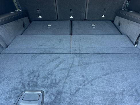 New 2026 Mercedes-Benz GLS 450 4MATIC image 16