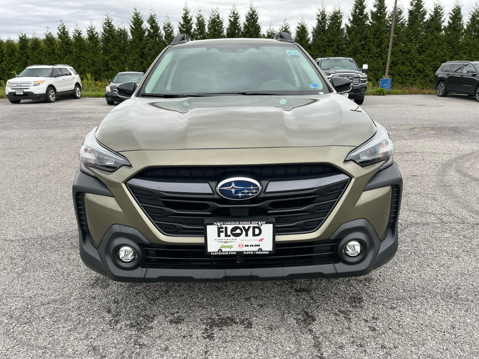 Used 2025 Subaru Outback Premium AWD/4WD image 8
