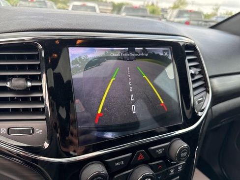 Used 2020 Jeep Grand Cherokee Altitude AWD/4WD image 20