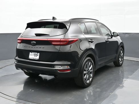 Used 2021 Kia Sportage S w/ S FWD Premium Package image 4