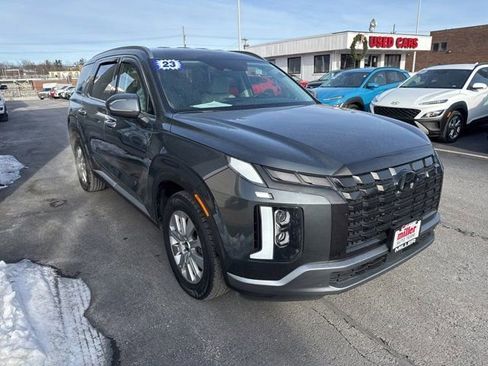 Used 2023 Hyundai Palisade SEL image 3
