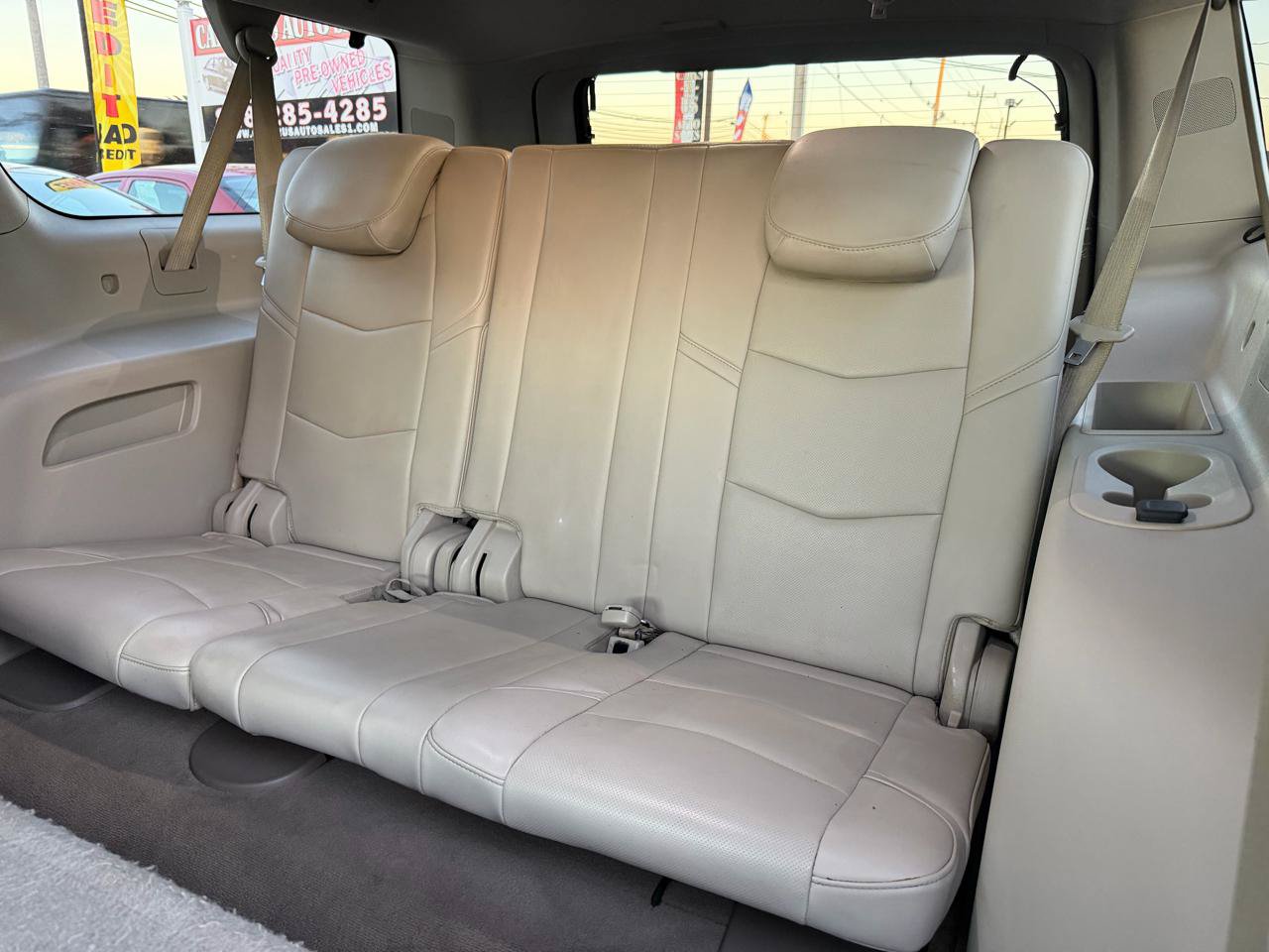 Used 2016 Cadillac Escalade ESV Luxury AWD/4WD image 15