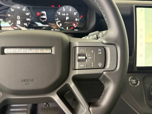 New 2026 Land Rover Defender 90 X-Dynamic SE AWD/4WD image 37
