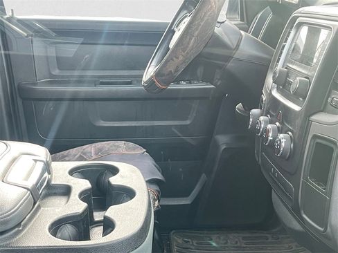 Used 2017 RAM 1500 Tradesman w/ Popular Equipment Group image 6