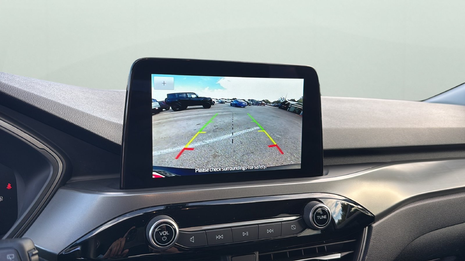 Used 2025 Ford Escape Active FWD image 18