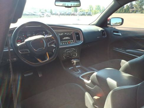 Used 2020 Dodge Charger Scat Pack RWD image 10