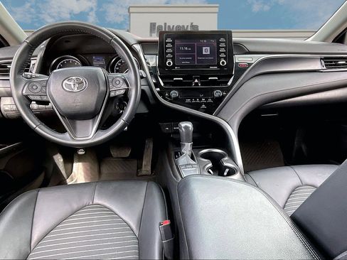 Used 2023 Toyota Camry SE image 15