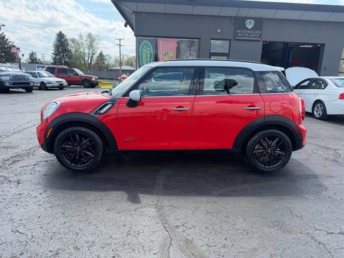 Used 2012 MINI Cooper Countryman S image 2