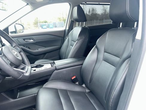 Certified 2023 Nissan Rogue SL w/ SL Premium Package image 20