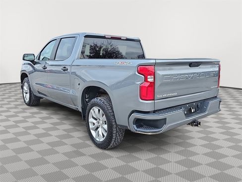 Used 2020 Chevrolet Silverado 1500 Custom w/ Custom Value Package image 7