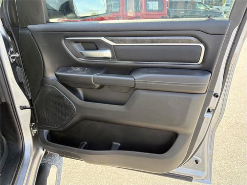 Used 2024 RAM 1500 Big Horn AWD/4WD image 12