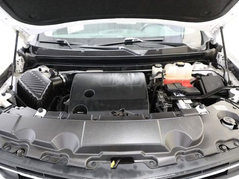 Used 2019 Chevrolet Traverse LT w/ LT Premium Package AWD/4WD image 25