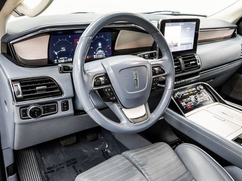 Used 2020 Lincoln Navigator L Black Label w/ Cargo Convenience Package image 15