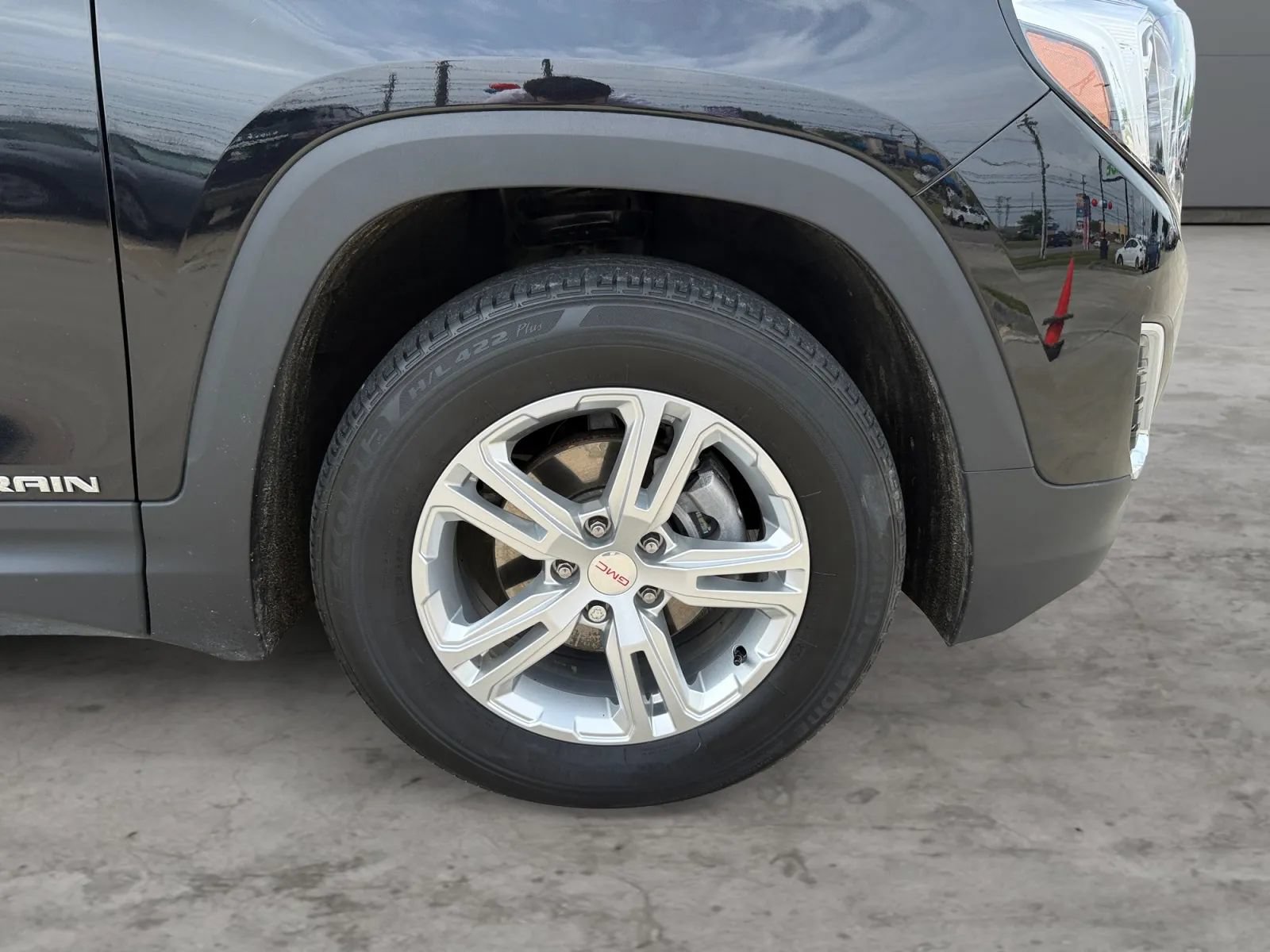 Used 2019 GMC Terrain SLE w/ Driver Convenience Package AWD/4WD image 45