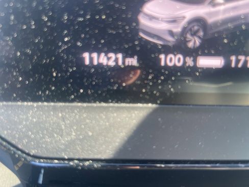 Used 2024 Volkswagen ID.4 S image 10