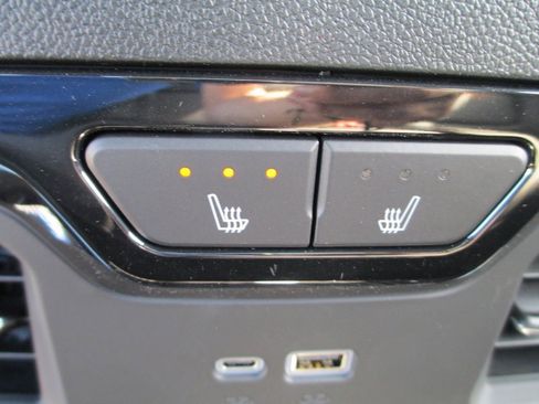 New 2026 GMC Sierra 1500 AT4 w/ AT4 Premium Package image 14