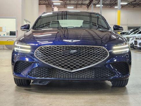 Used 2023 Genesis G70 2.0T RWD image 3