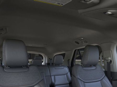 New 2026 Ford Explorer Active w/ Active Comfort Package image 23