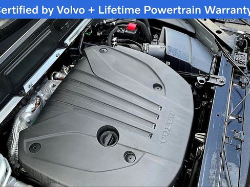 Used 2025 Volvo XC60 B5 Plus image 42