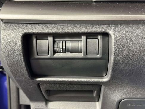 Used 2024 Subaru Impreza 2.0i AWD/4WD image 19