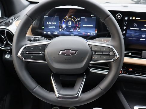 New 2026 Chevrolet Equinox ACTIV image 6