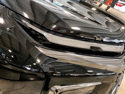 Used 2024 Chevrolet Traverse Z71 AWD/4WD image 34