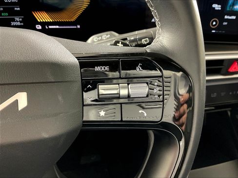 Certified 2026 Kia Sorento EX w/ EX Premium Package FWD image 13