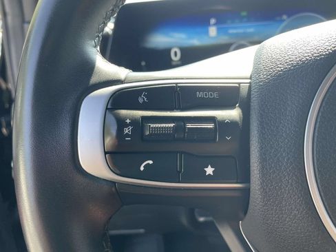 Used 2023 Kia Sportage SX FWD image 21