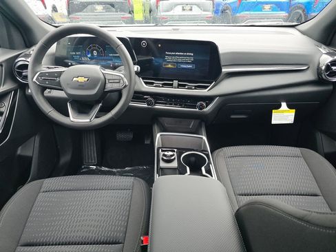 New 2026 Chevrolet Equinox LT FWD image 14