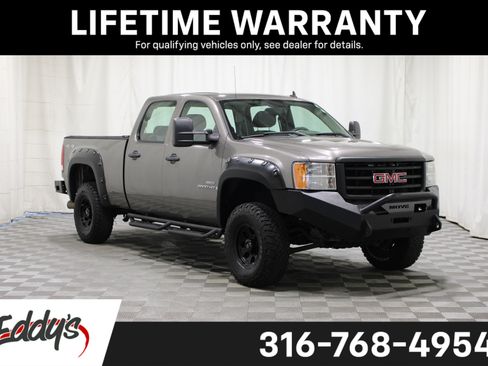 Used 2009 GMC Sierra 2500 W/T AWD/4WD image 1