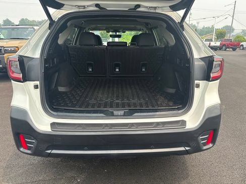 Used 2020 Subaru Outback Onyx Edition XT AWD/4WD image 4