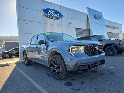 New 2025 Ford Maverick Lariat