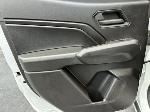 Used 2023 Chevrolet Colorado Trail Boss w/ Technology Package AWD/4WD image 16