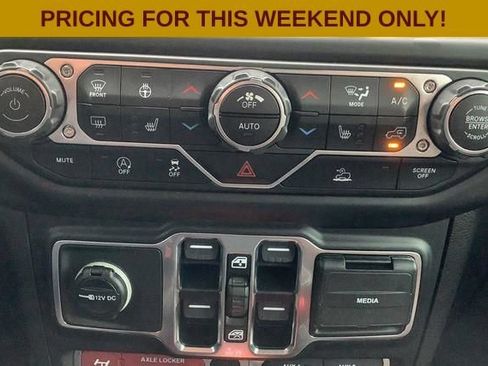 Used 2021 Jeep Gladiator Mojave AWD/4WD image 34
