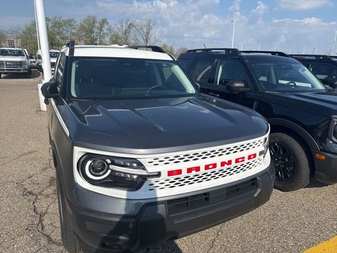 New 2025 Ford Bronco Sport Heritage w/ Convenience Package AWD/4WD image 19