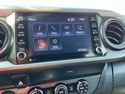 Used 2020 Toyota Tacoma TRD Sport w/ Technology Package image 28