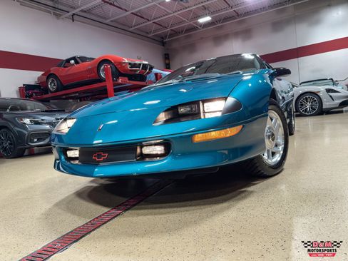 Used 1995 Chevrolet Camaro Z28 image 55