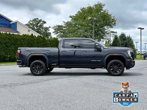 Certified 2024 GMC Sierra 2500 AT4 w/ AT4 Premium Plus Package AWD/4WD image 3