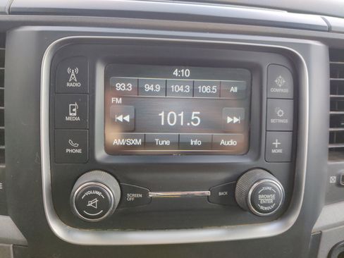 Used 2018 RAM 3500 Tradesman image 19