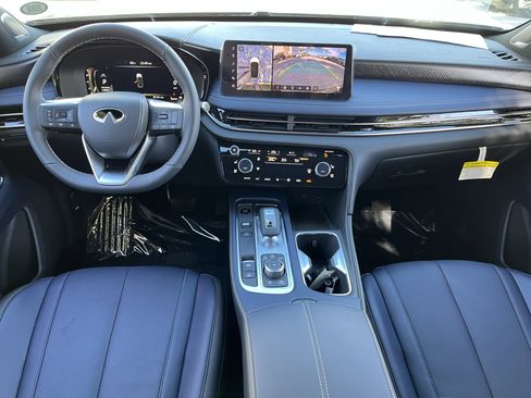 Certified 2026 INFINITI QX60 Sport w/ Dark Cargo Package AWD/4WD image 15