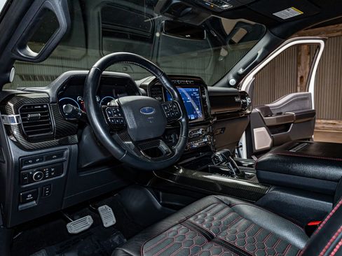 Used 2022 Ford F150 Lariat w/ Equipment Group 502A High image 12