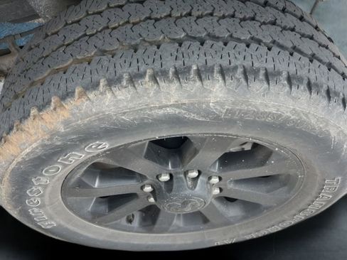 Used 2024 RAM 2500 Laramie w/ Night Edition AWD/4WD image 10