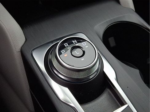 New 2026 Ford Escape SE w/ PHEV Premium Package image 12