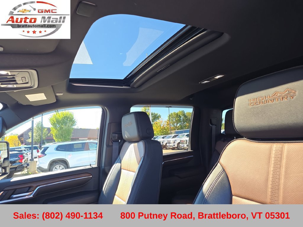 Used 2024 Chevrolet Silverado 3500 High Country w/ Technology Package AWD/4WD image 21