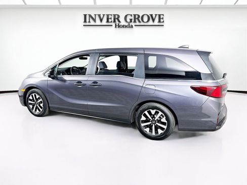 Certified 2026 Honda Odyssey EX-L image 7