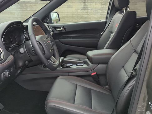 Used 2014 RAM 2500 SLT image 14