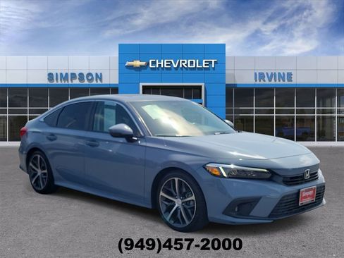 Used 2024 Honda Civic Touring image 2